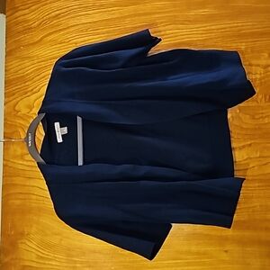 Roz and Ali crop navy sweater- medium